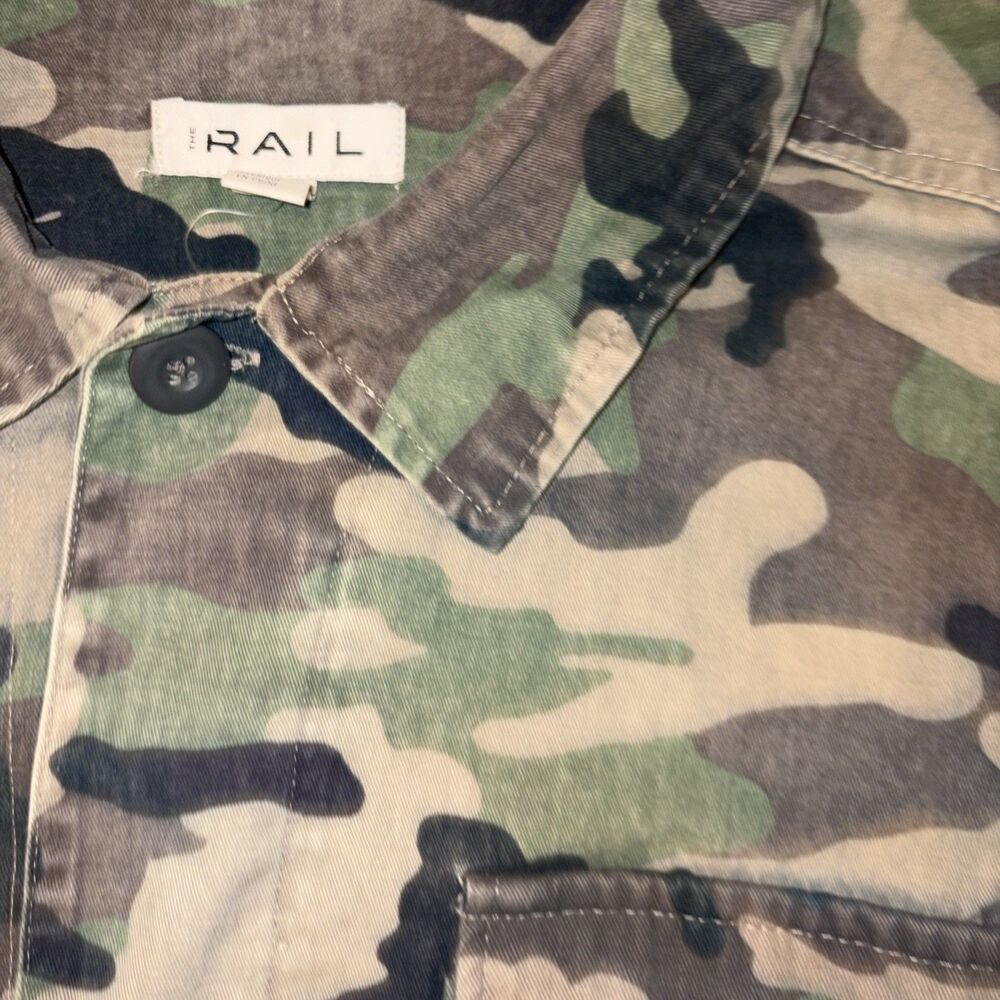 The Rail Camo Military Patch Jacket Size: XL Various Patches 46” Pit To Pit READ - Picture 7 of 14